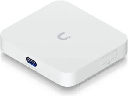 Ubiquiti Cloud Gateway Max, 30+ UniFi Device / 300+ Client Support, 2.3 Gbps IPS Routing, Selectable NVR storage, 2.3 Gbps IDS/IPS Throughput, 0.96" Status Screen LCM Display, White | UCG-MAX