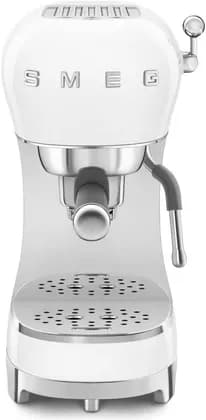Smeg 50's Style Espresso Coffee Machine with Steam Wand, 15-Bar Pump Pressure, Customizable Coffee Experience, 1.1 L Tank Capacity, 220-240 V, 50-60 Hz Frequency, White | ECF02WHUK