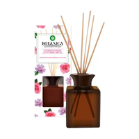 Аромадиффузор с палочками AirWick Botanica Алтайская роза и луговые цветы 80мл х5